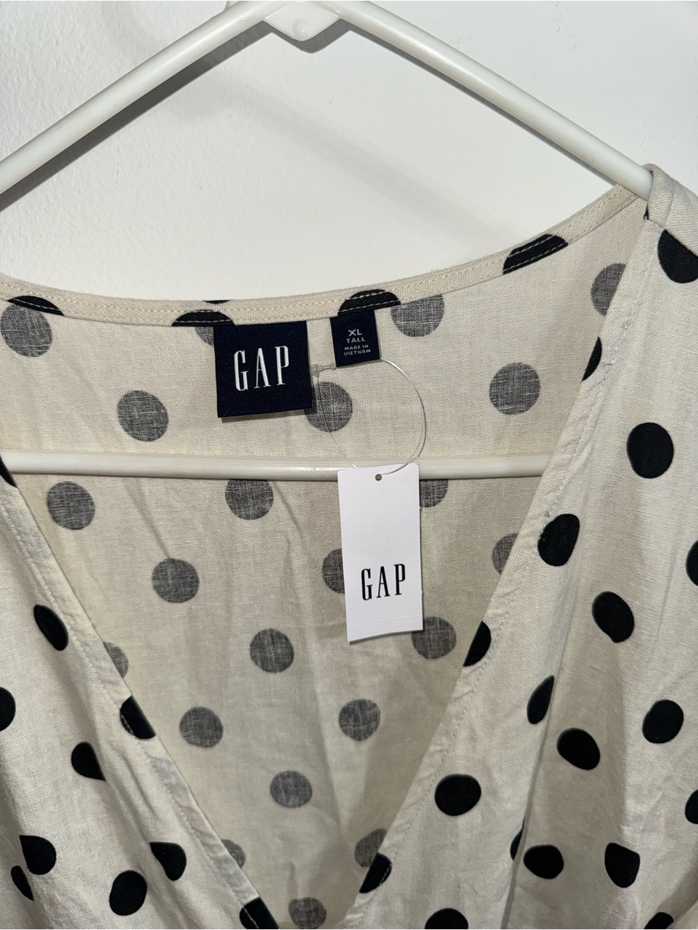 NWT GAP Cream Dress with Black Polka Dots - Picture 3 of 4